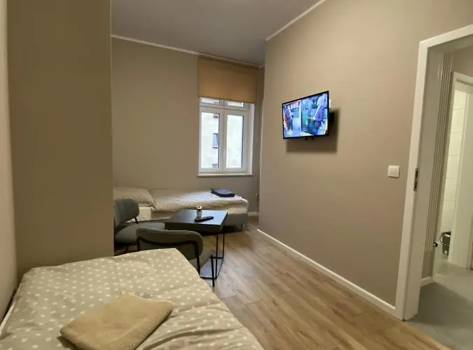 Kleopatra Apartment *