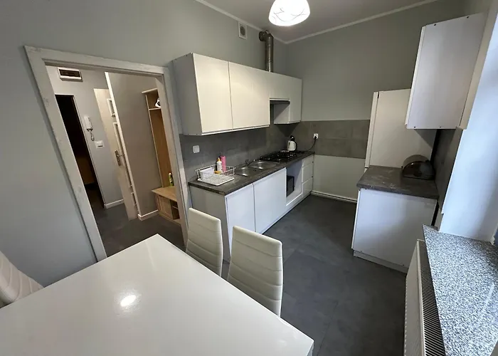 شقة Kleopatra غنيزنو